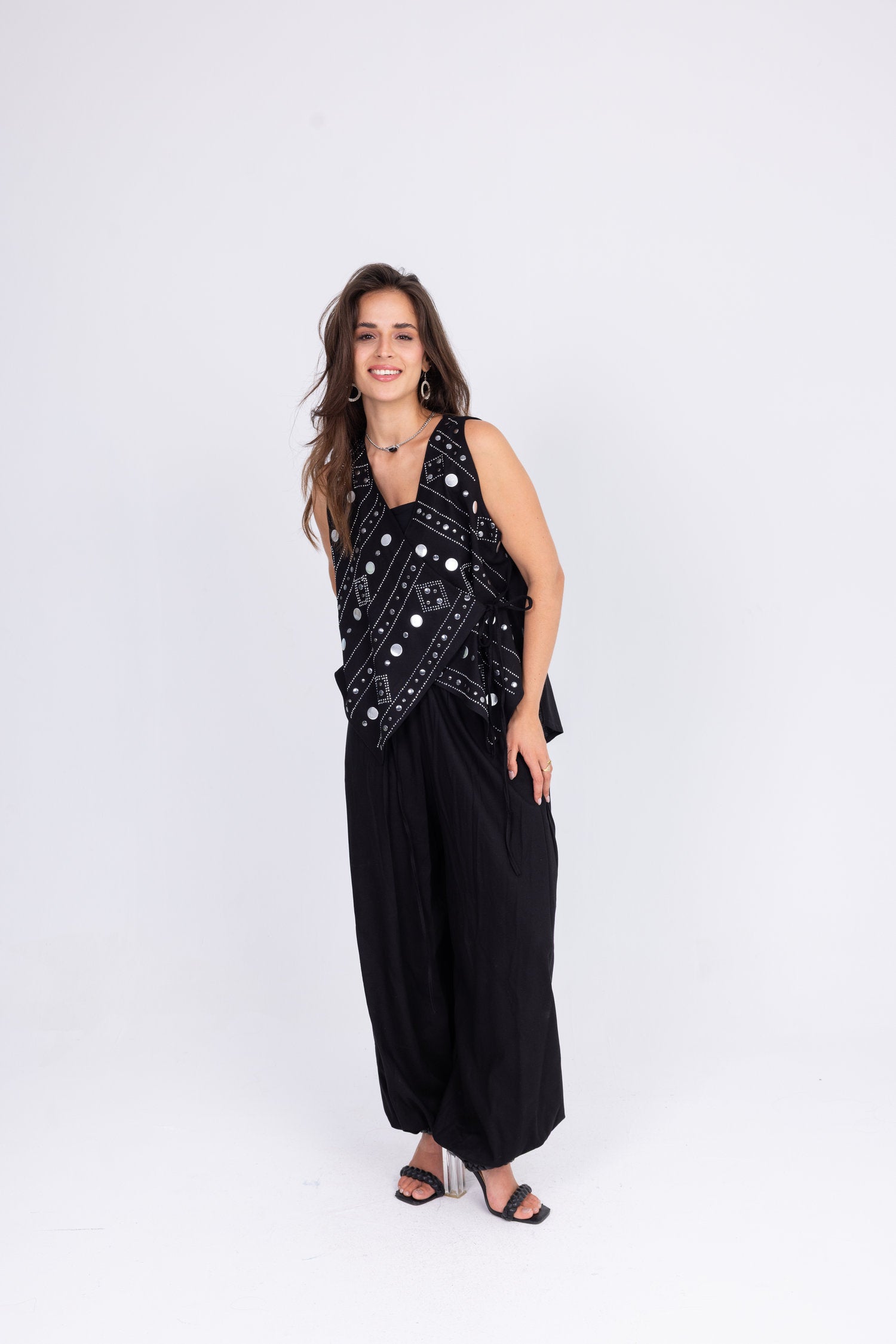 Gem Set in Black