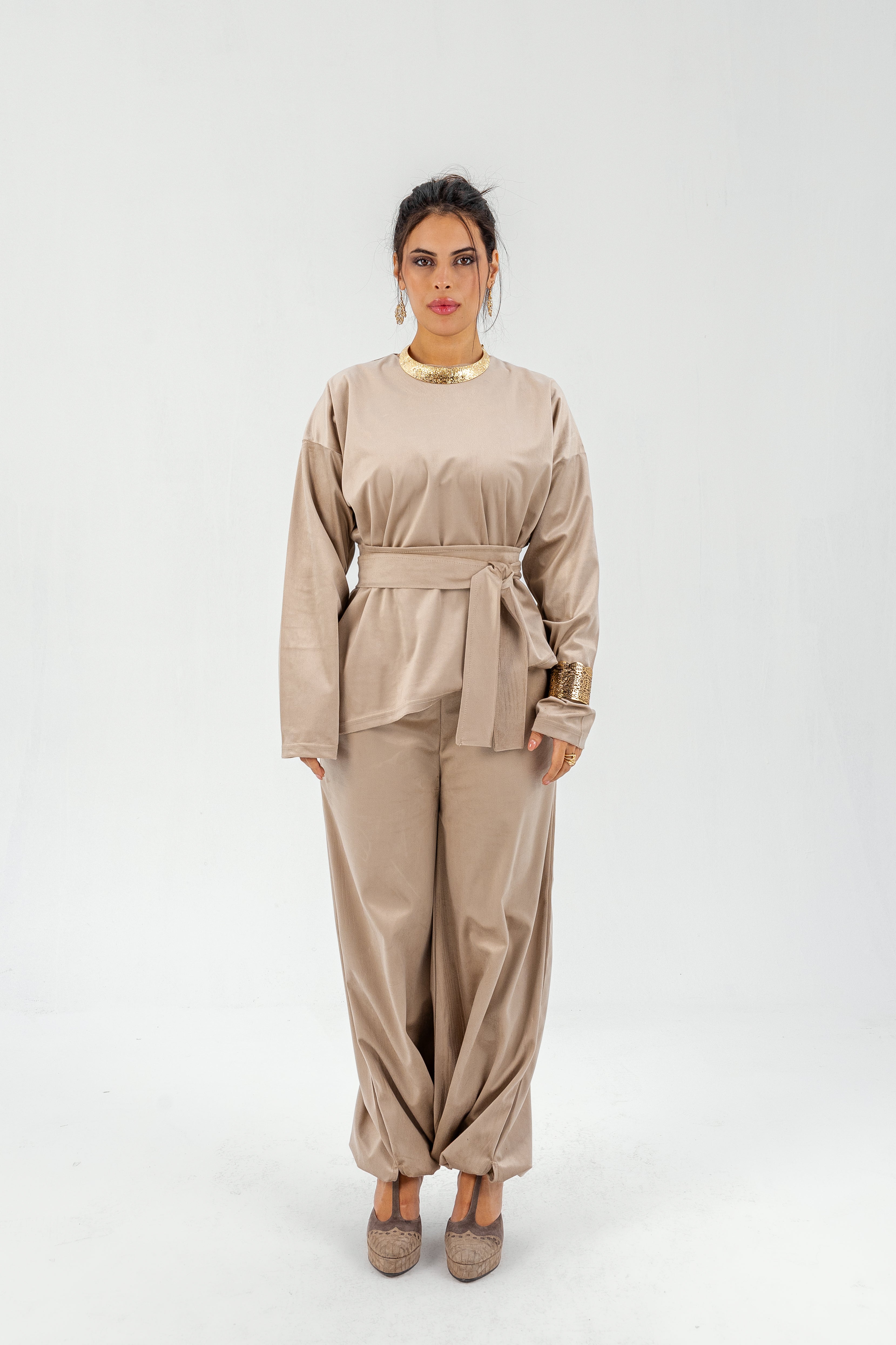 Anisa Basic in Beige