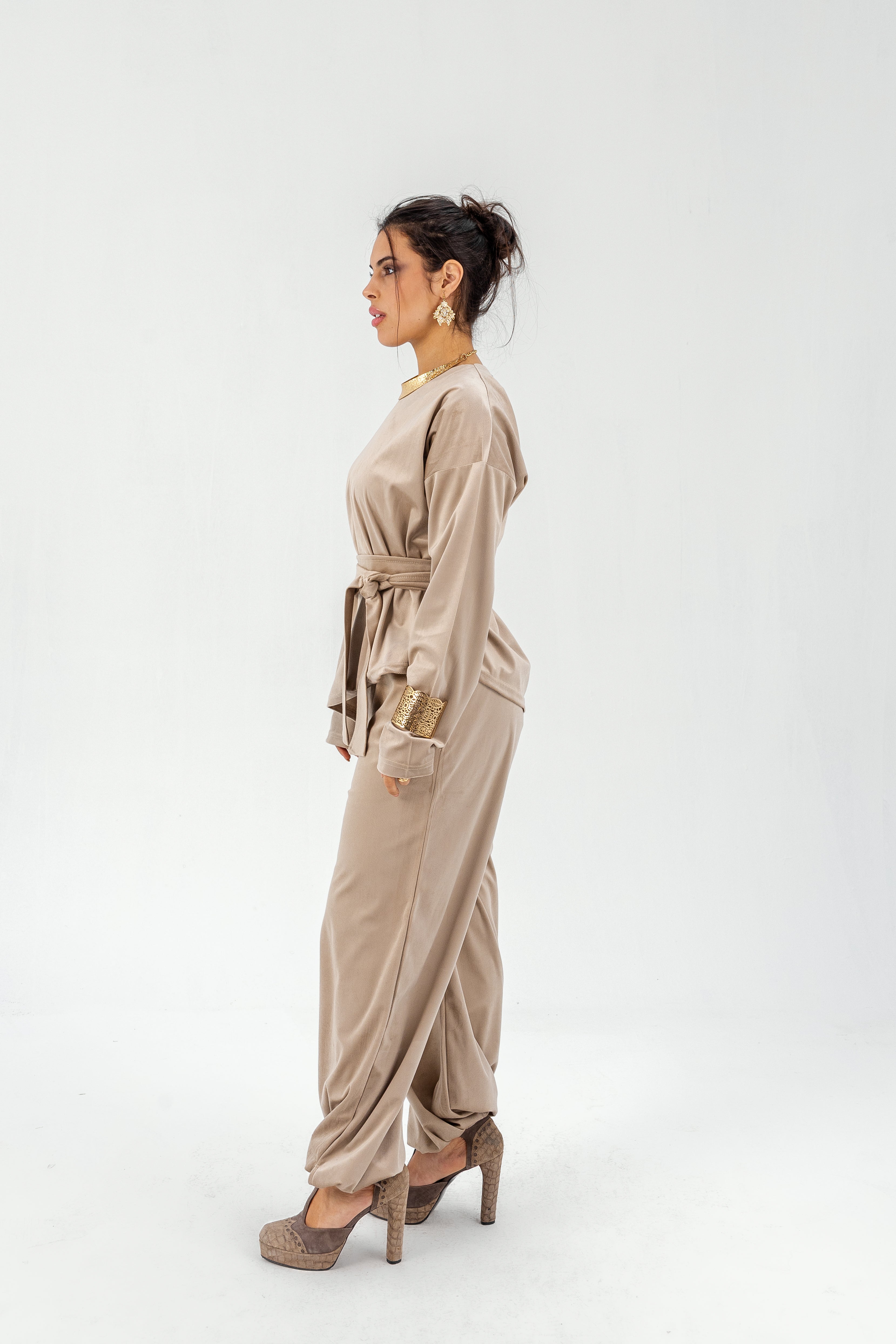 Anisa Basic in Beige