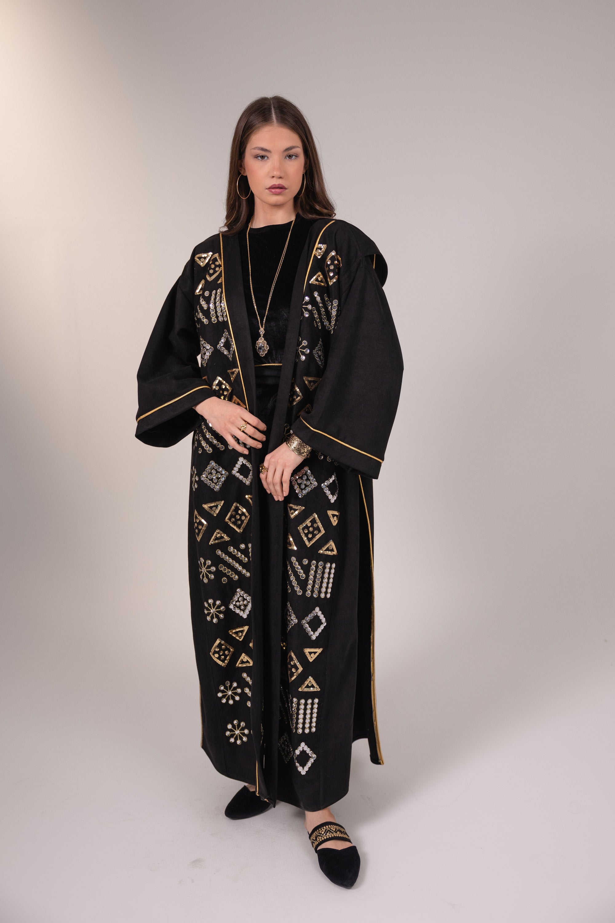Mounira Kaftan in Black