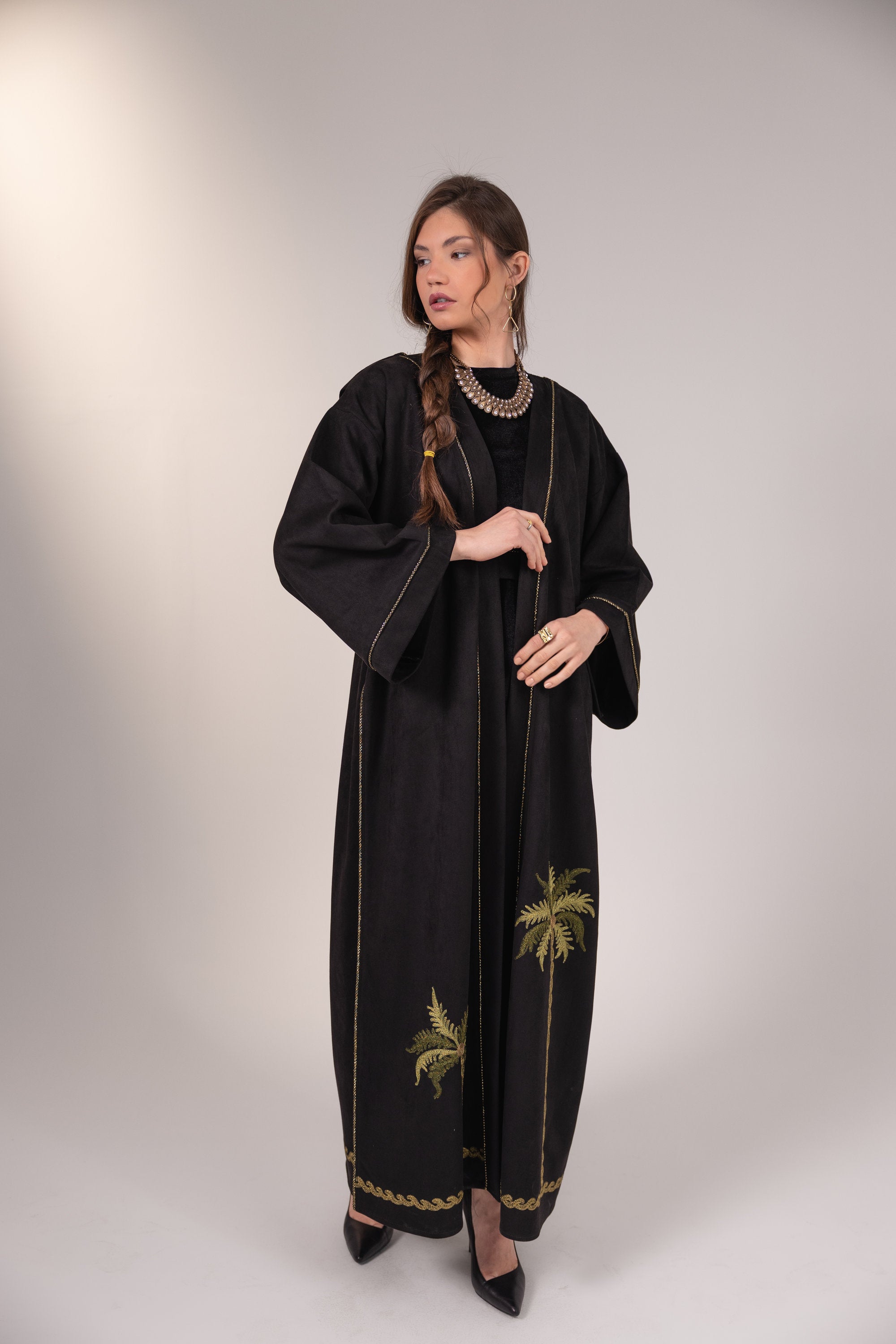 Feryal Kaftan in Black