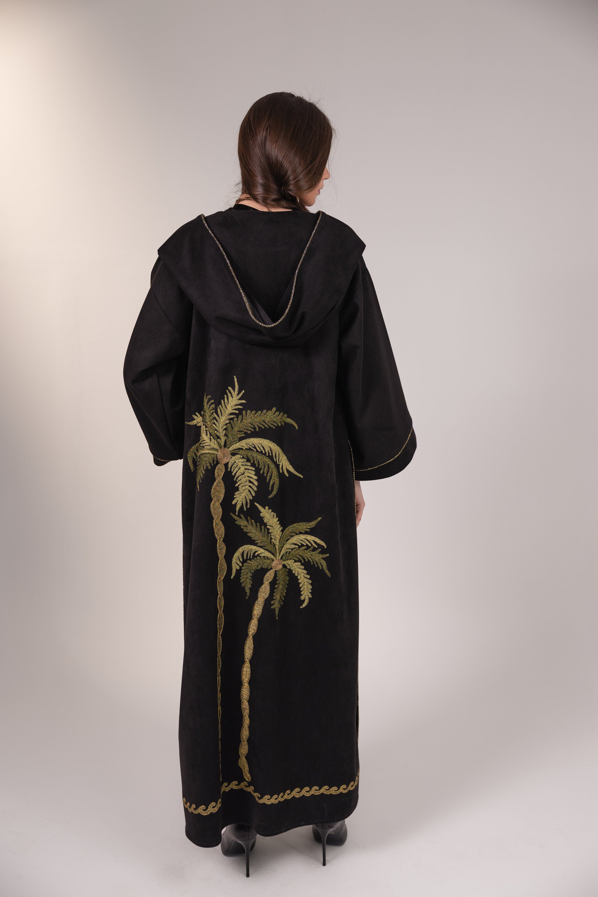 Feryal Kaftan in Black