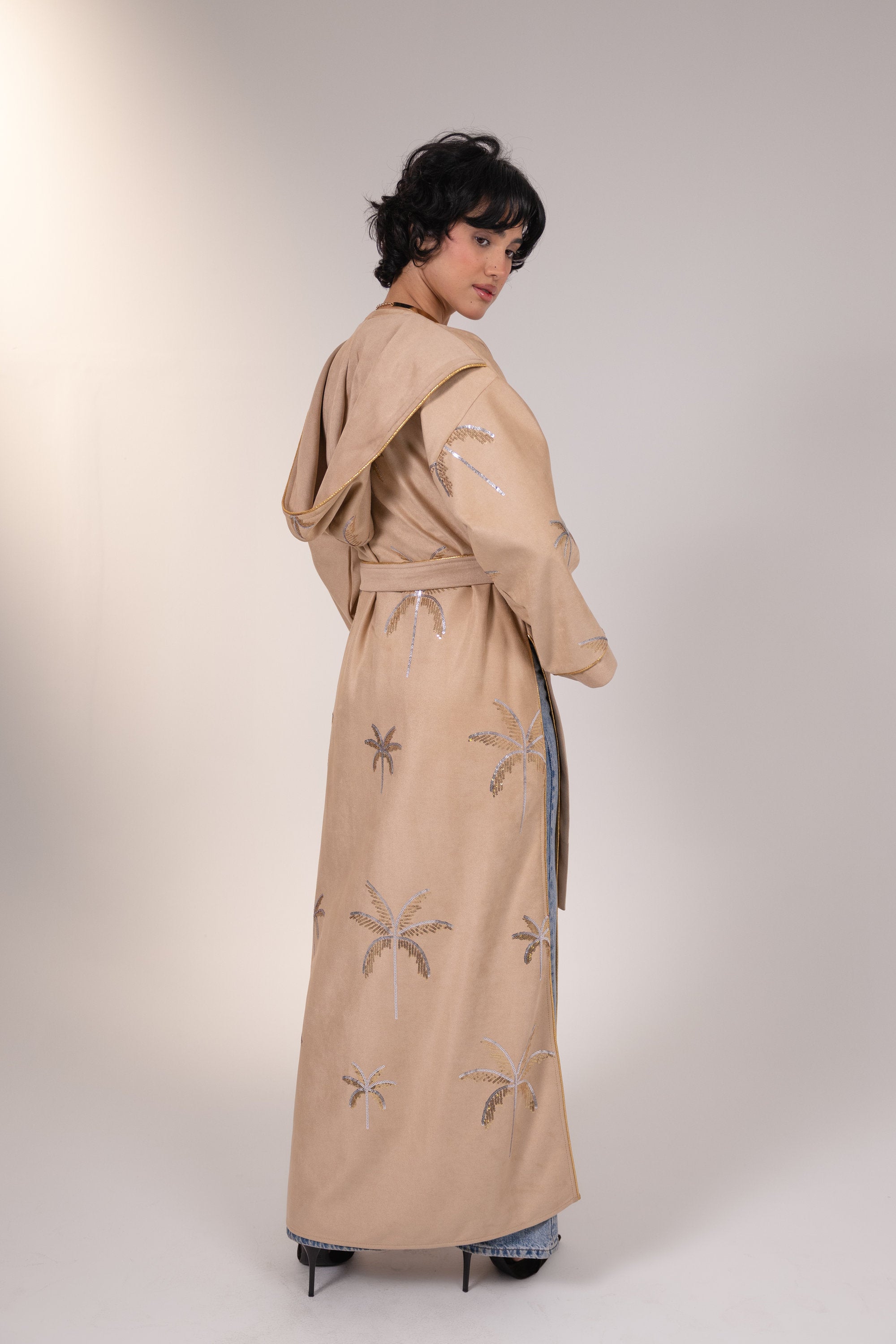 Samia Kaftan in Beige