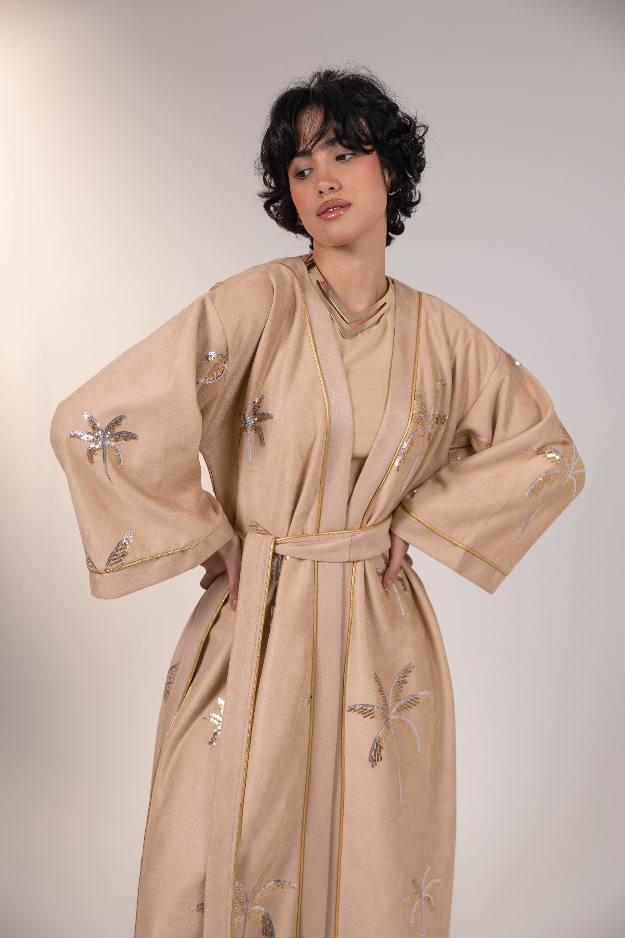 Samia Kaftan in Beige