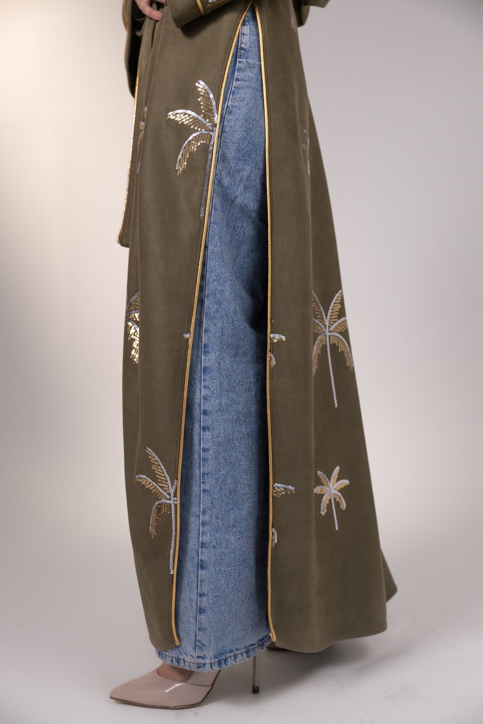 Samia Kaftan in Olive