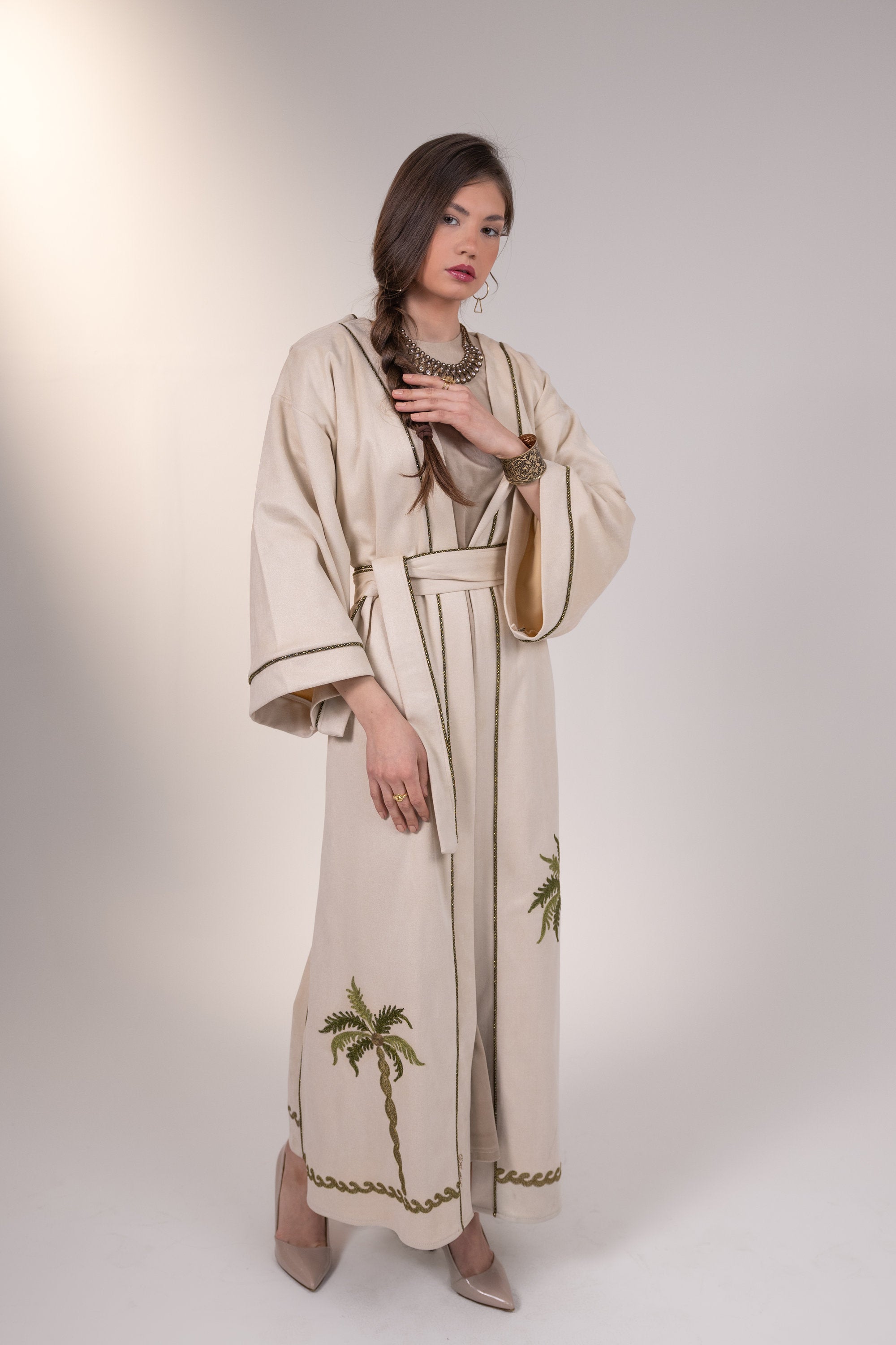 Feryal Kaftan in Off white
