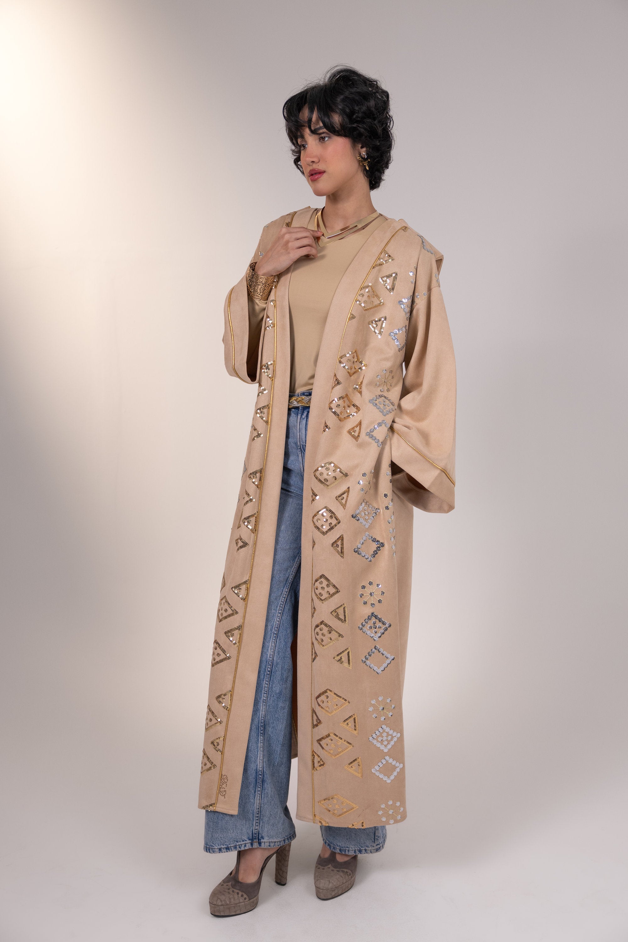 Mounira Kaftan in Beige