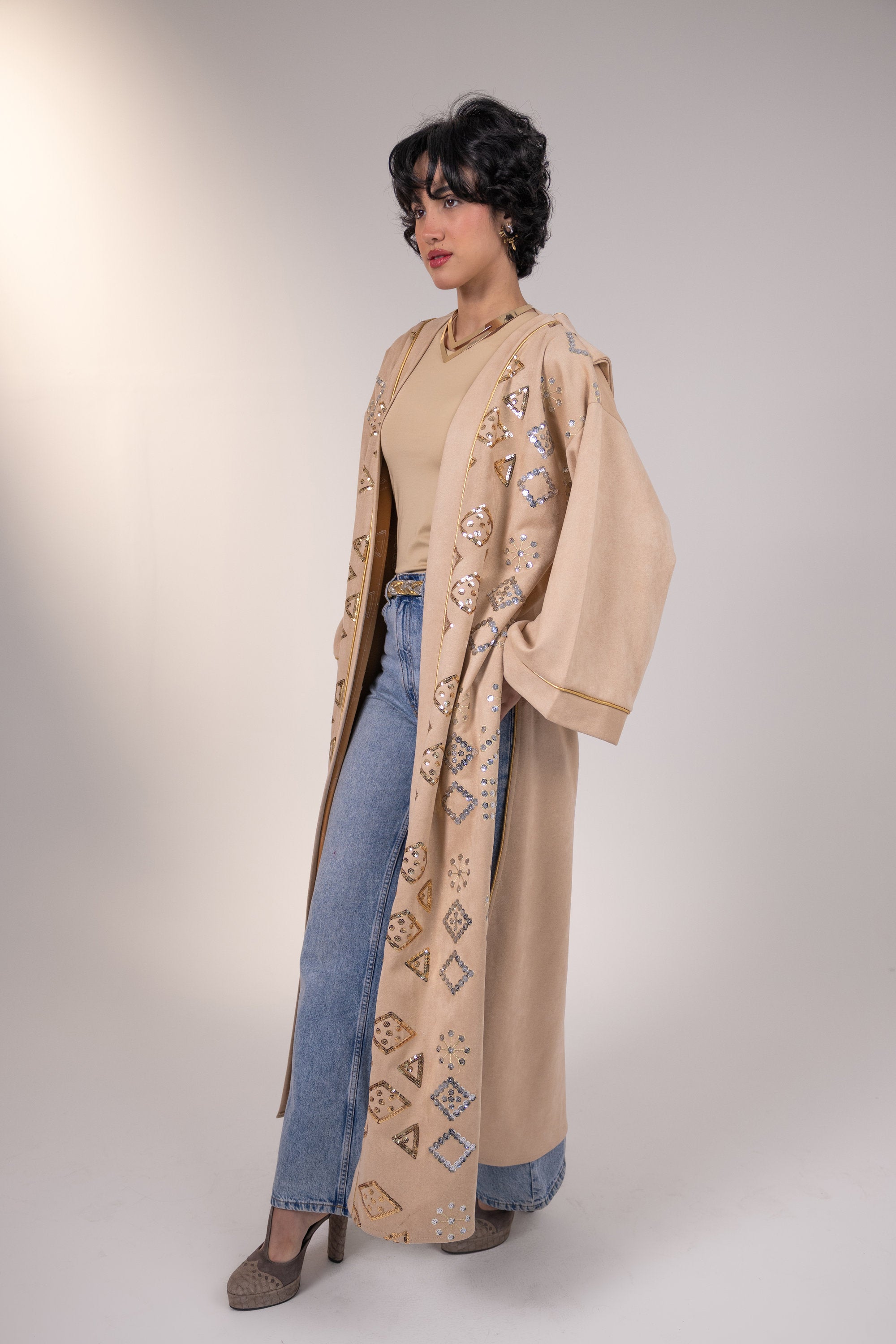 Mounira Kaftan in Beige