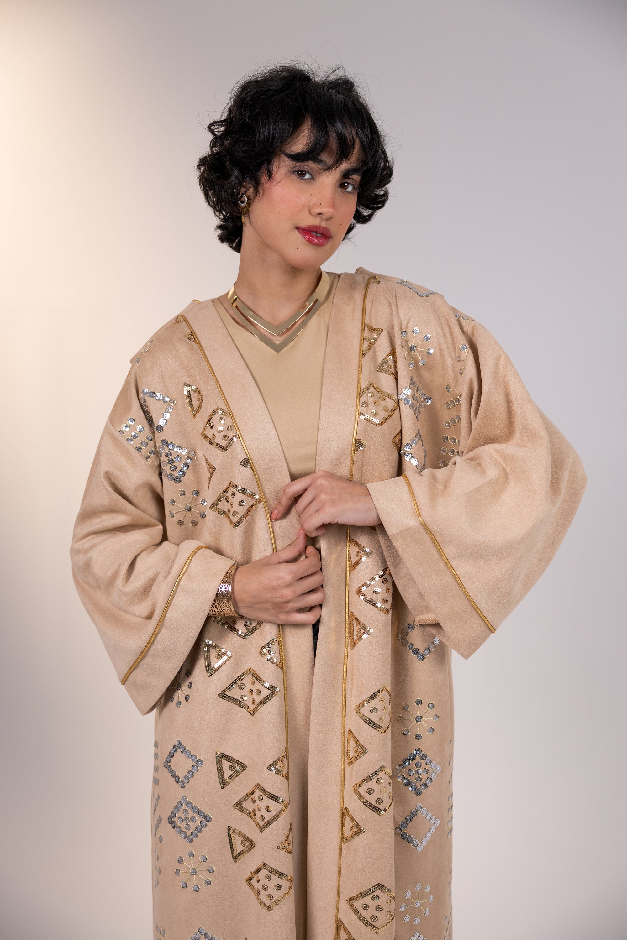 Mounira Kaftan in Beige