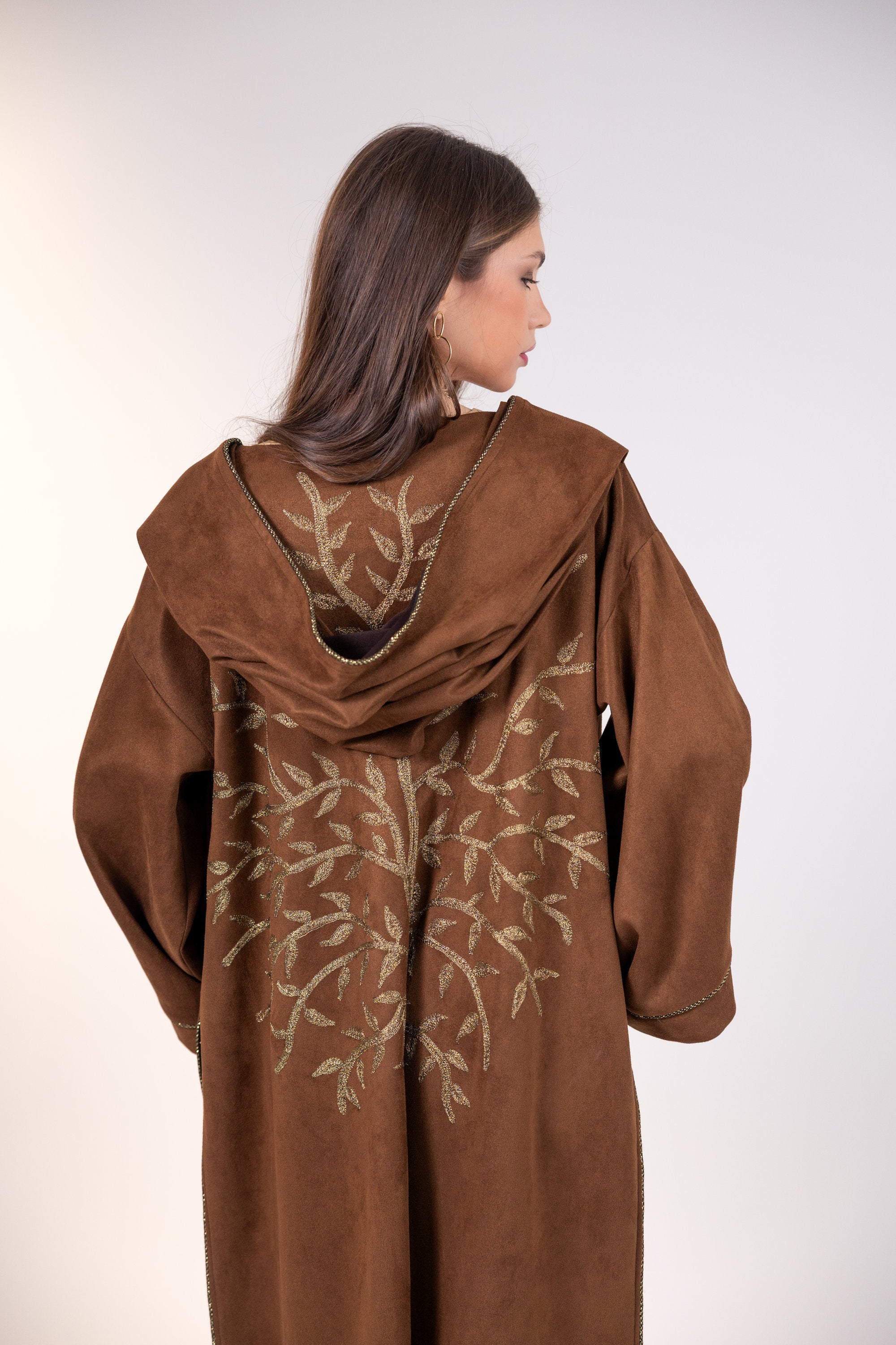 Yassmin Kaftan in Brown