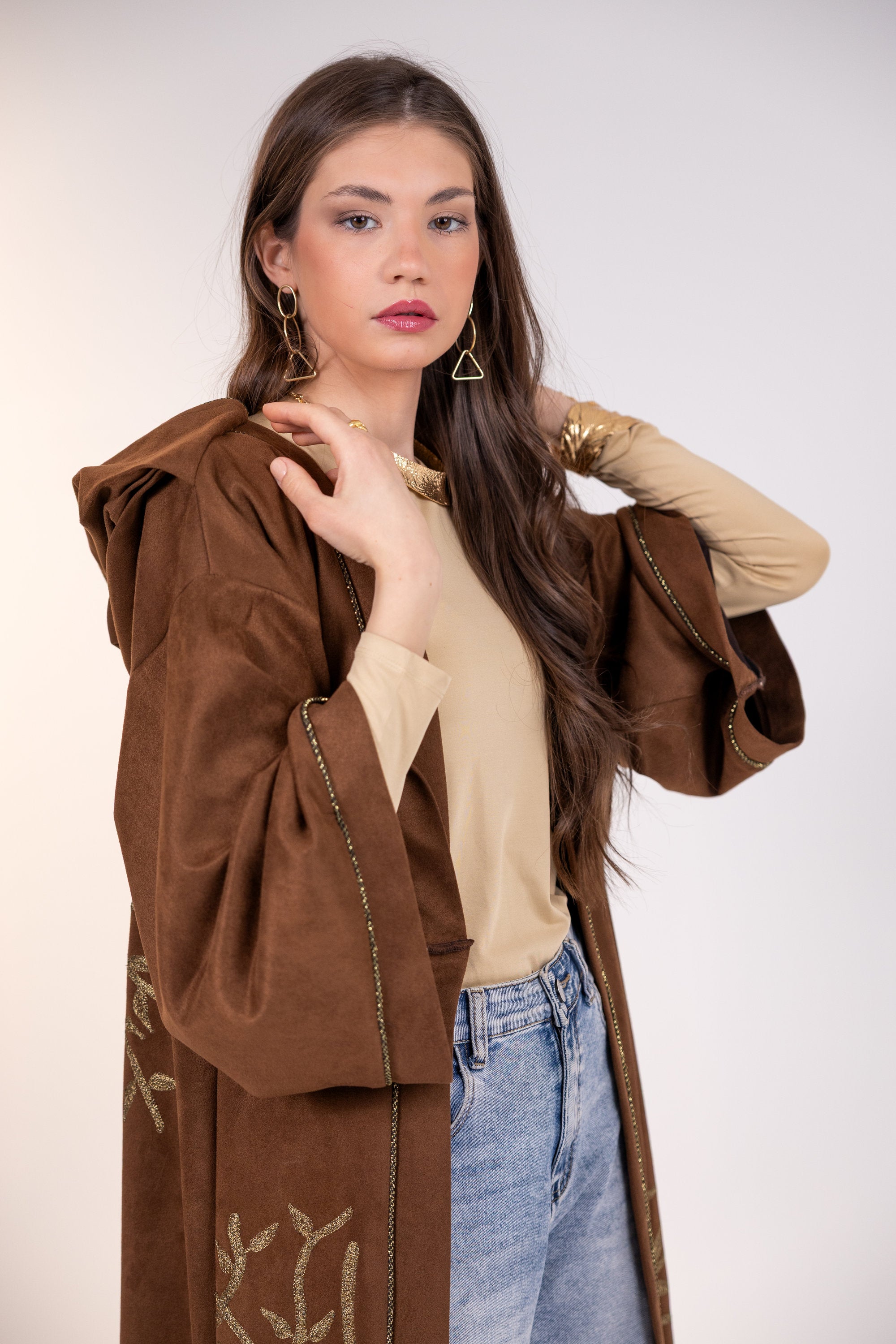 Yassmin Kaftan in Brown