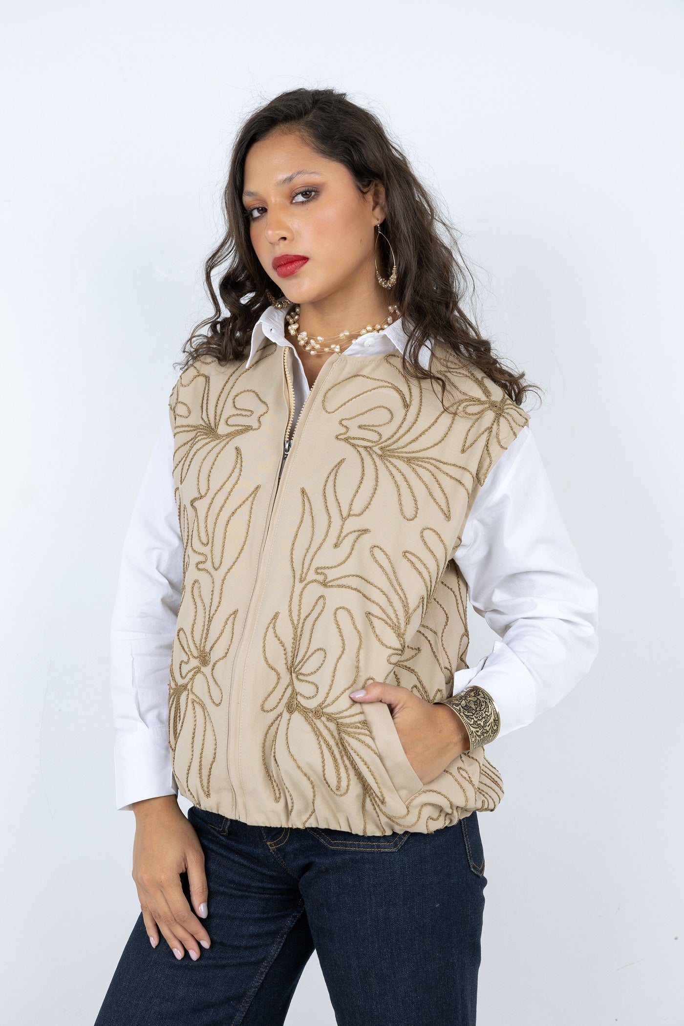 Cedar Vest Beige