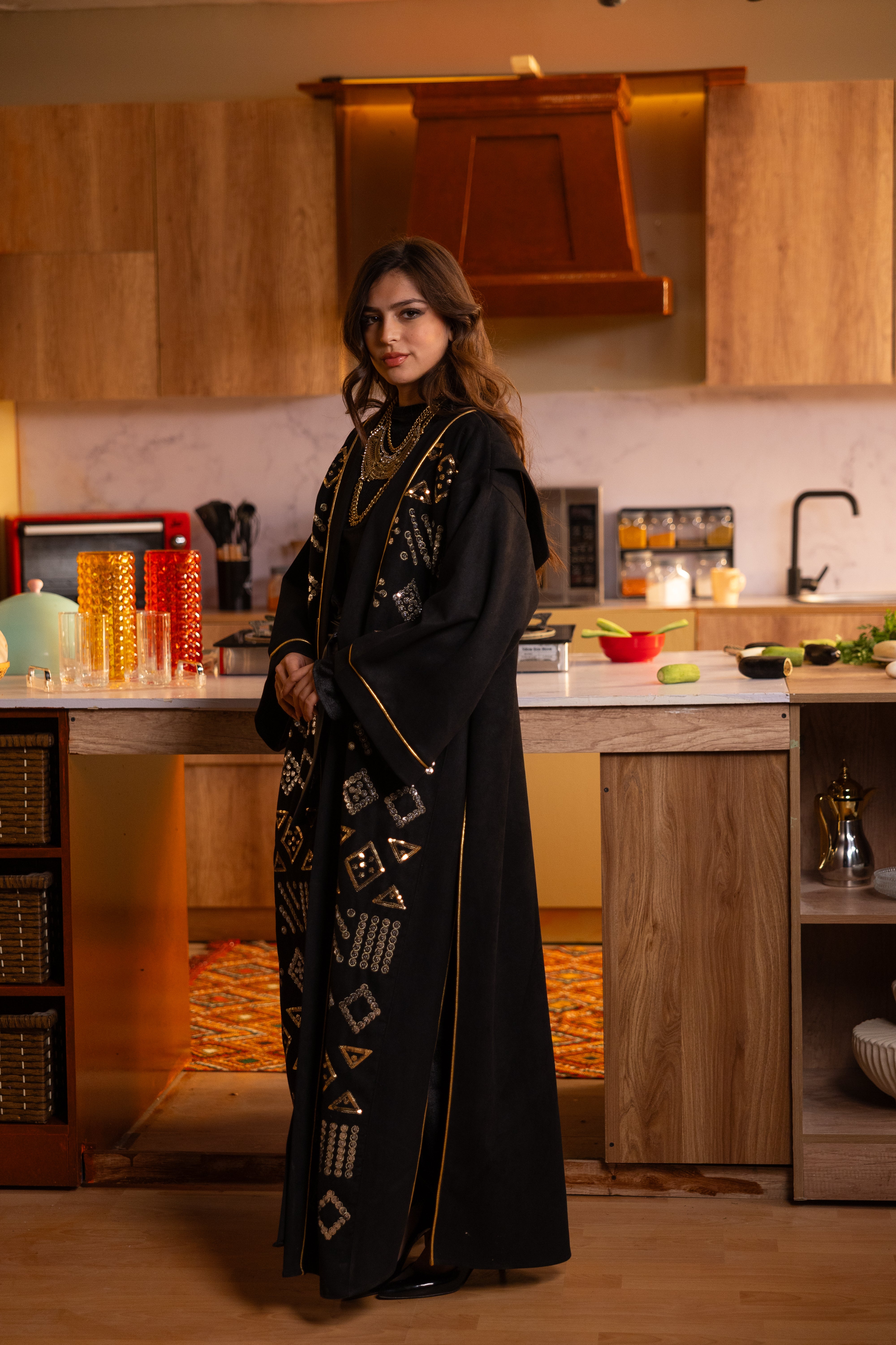 Mounira Kaftan in Black