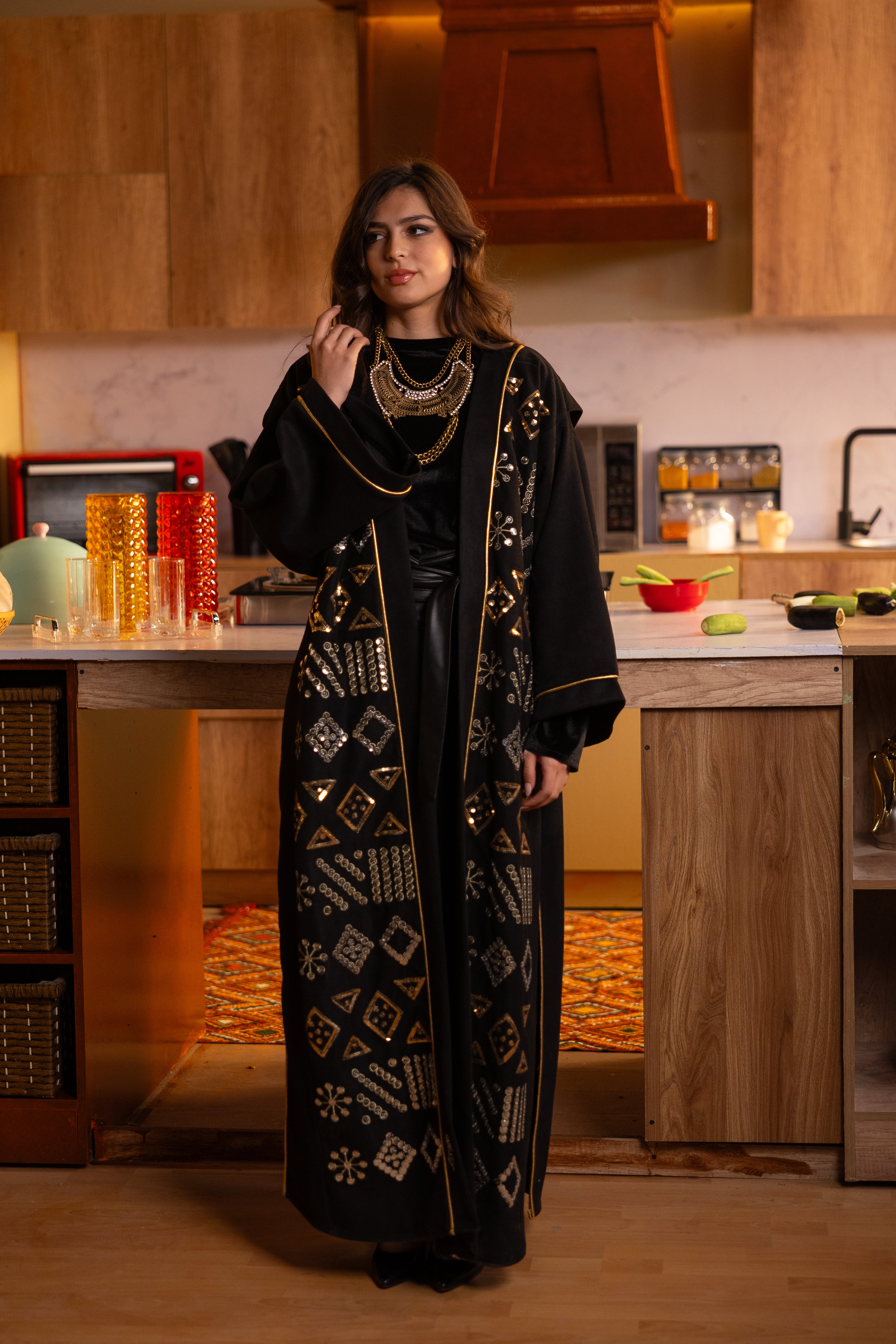 Mounira Kaftan in Black