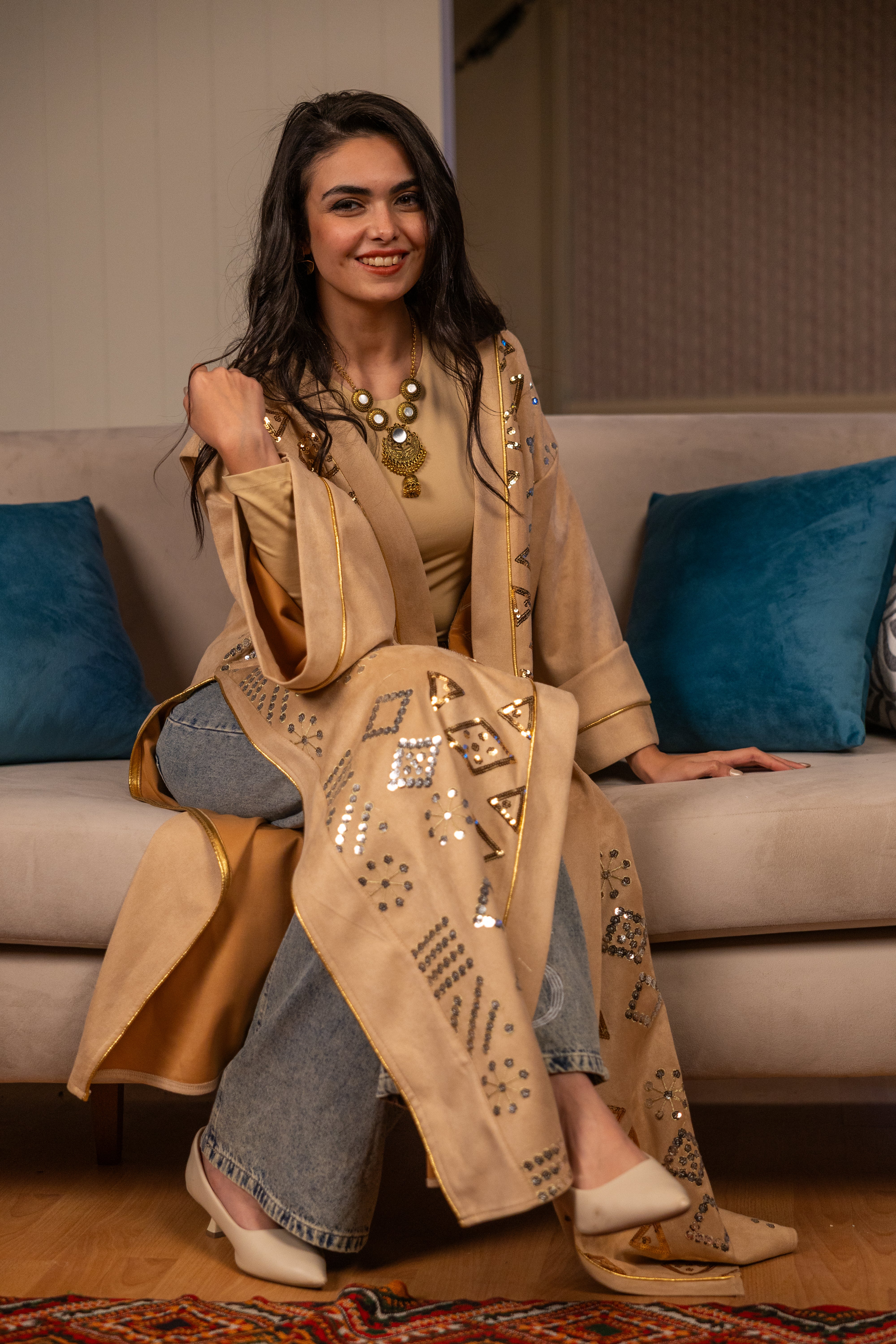 Mounira Kaftan in Beige