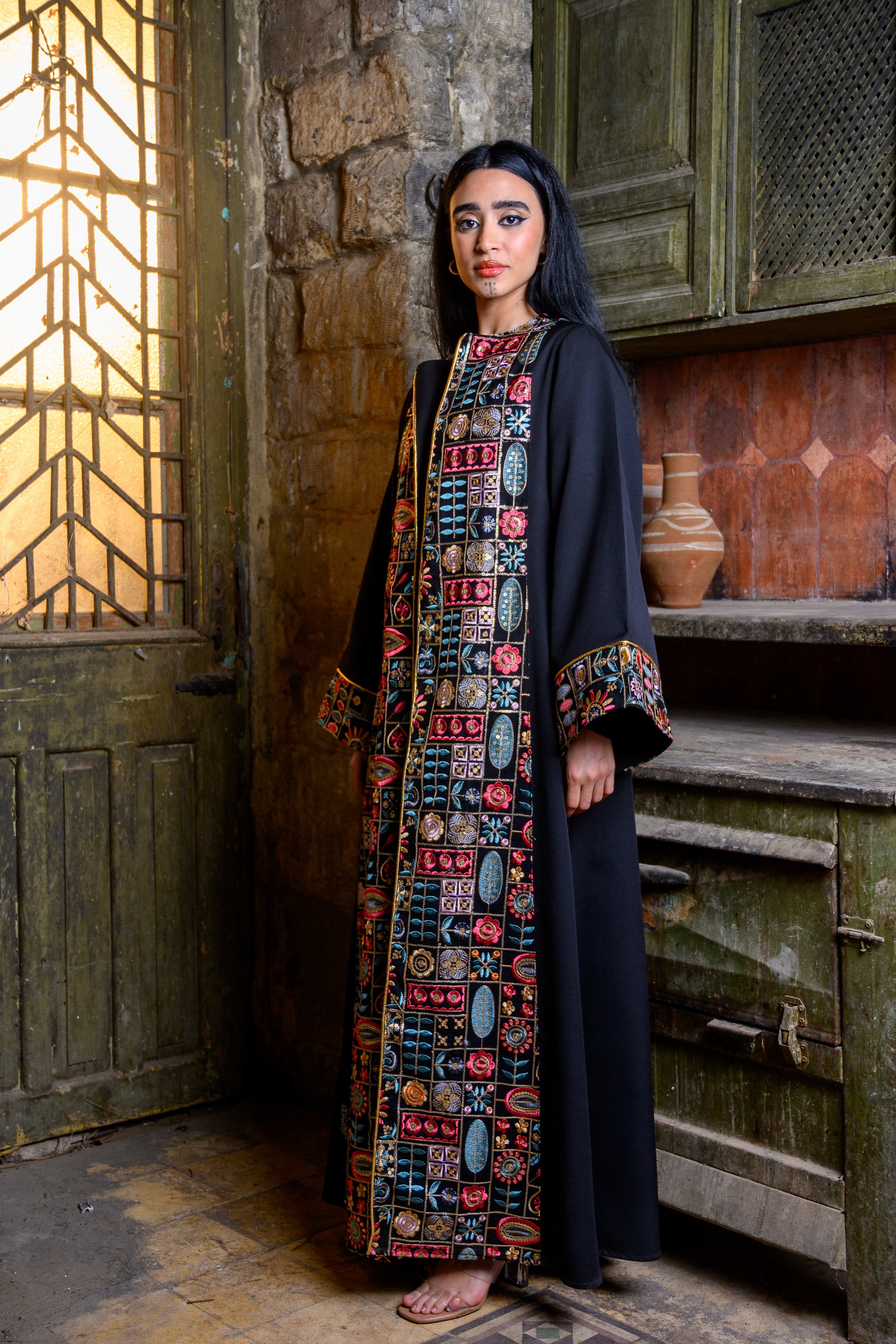 Zahra Kaftan _ Black