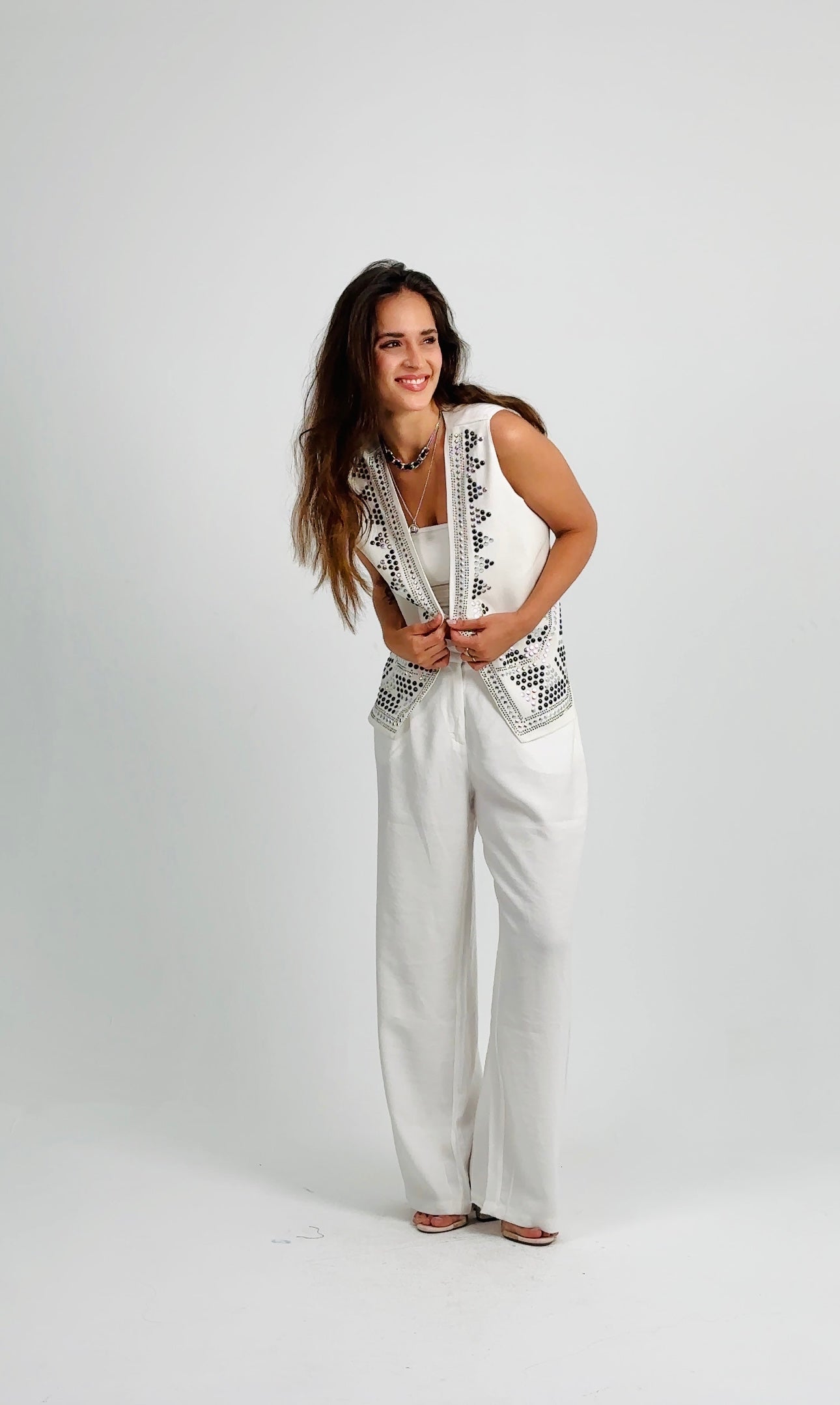 Salt vest in white