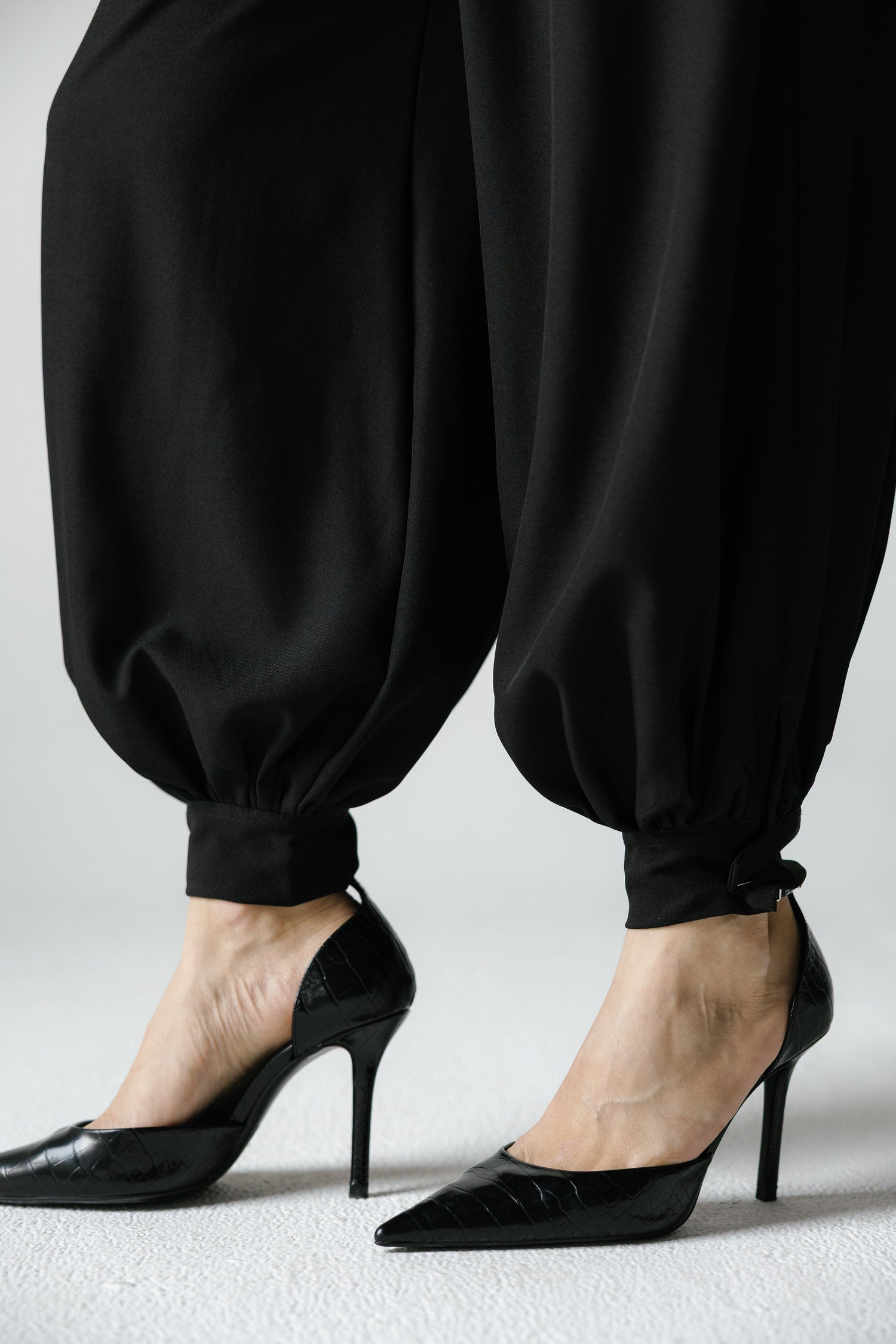 Rare Pants Black