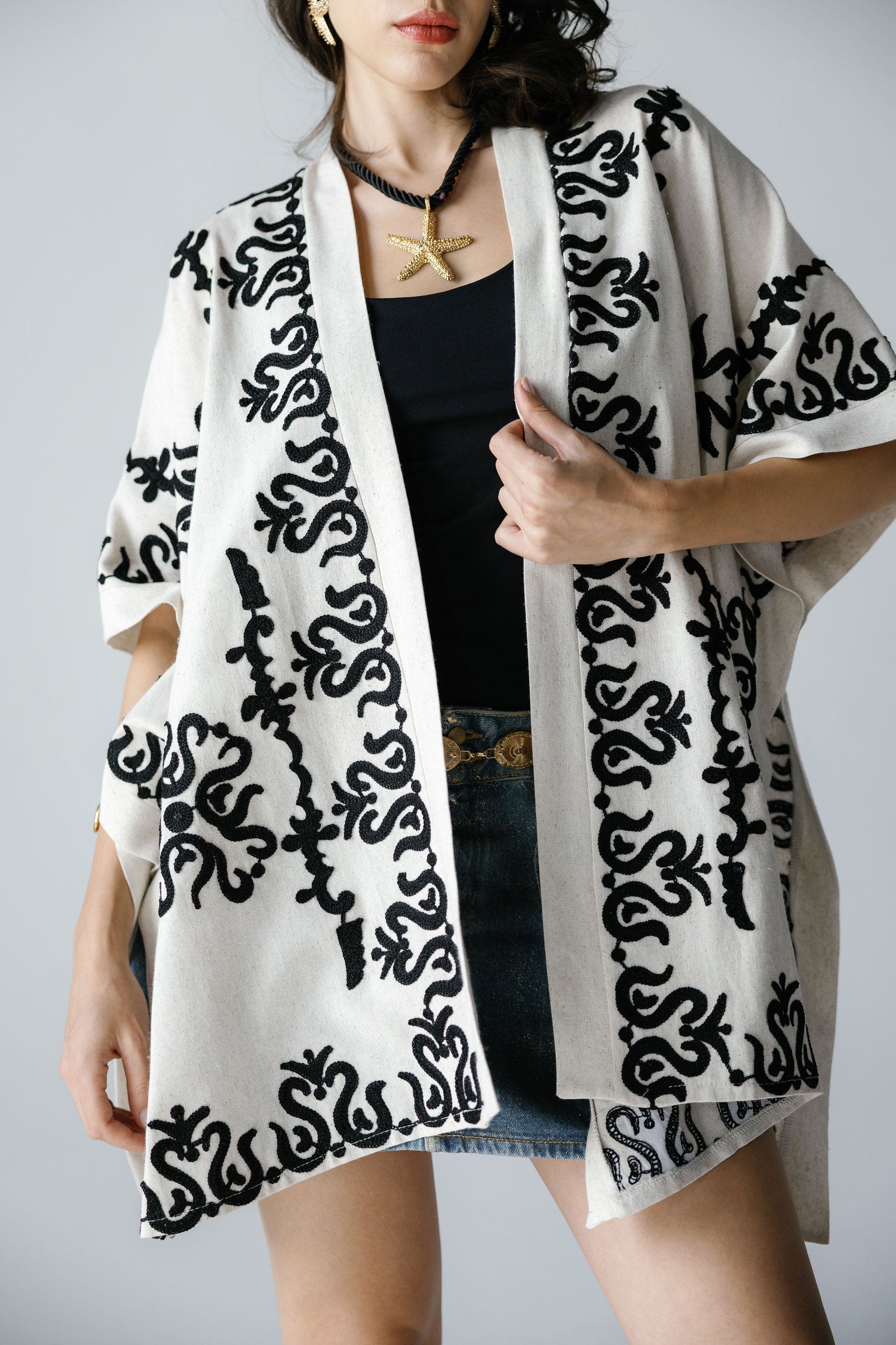 Wisdom Kimono