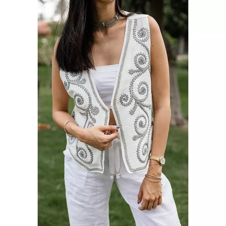 Fashionable White Vest